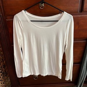 Long sleeve off white t-shirt S